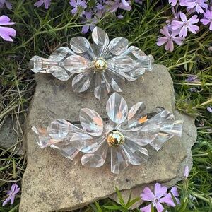 Set of 2 1970's Ice Daisy Crystal Lucite Flower French Barrette Hair Clips